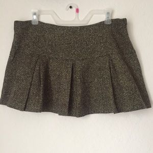 Brown/Beige Pleated Tweed Skirt